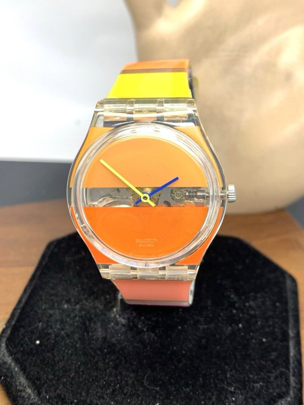 Swatch Unisex Watch GK378 Painted Time Swiss Quartz Vintage 2001 Rubber 34mm